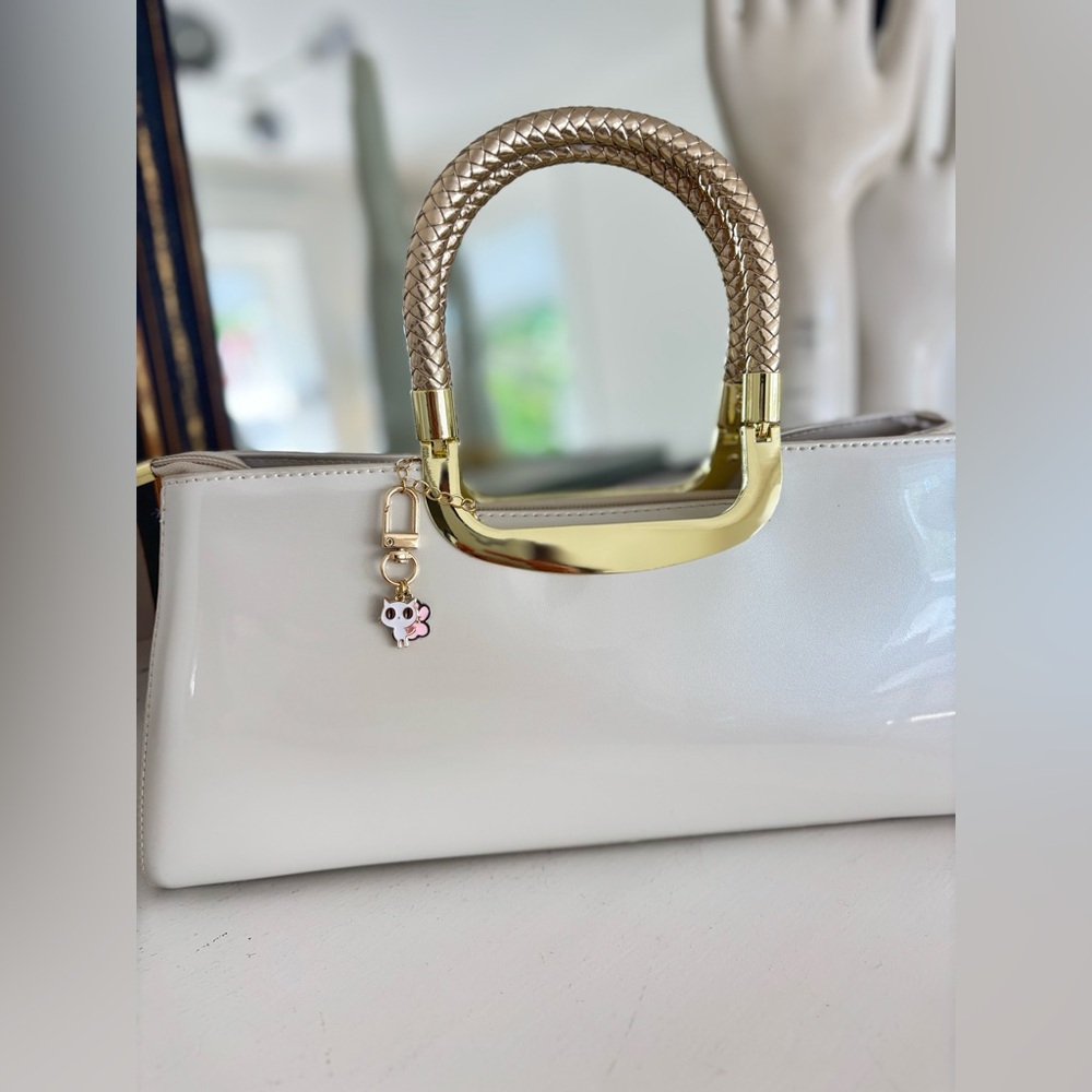 Cat and Paw Bag Charm Keychain - Picture 7 of 9